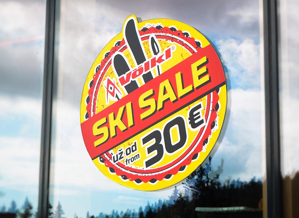Tvarovo predrezaná samolepka Ski Sale